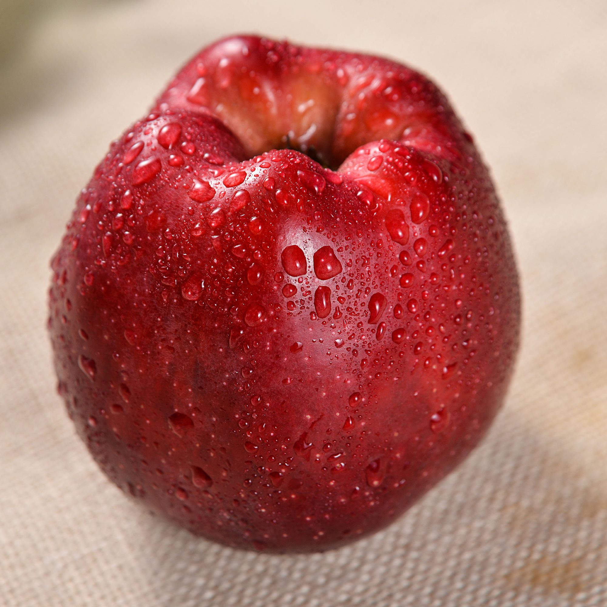 五斤红心大苹果