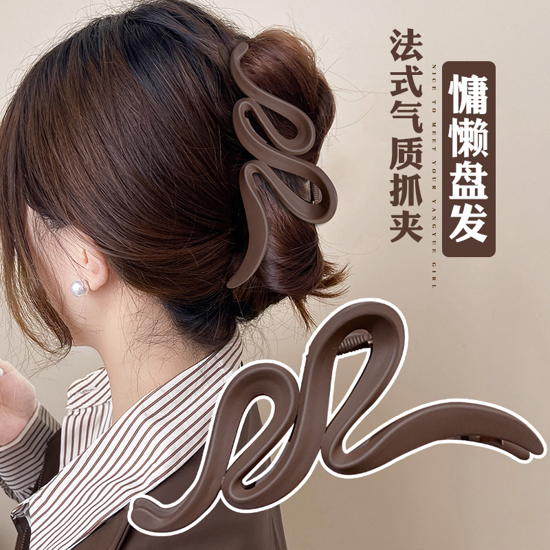 咖色磨砂波浪发抓夹大号秋冬鲨鱼夹发量多夹子头饰发夹女2023新款