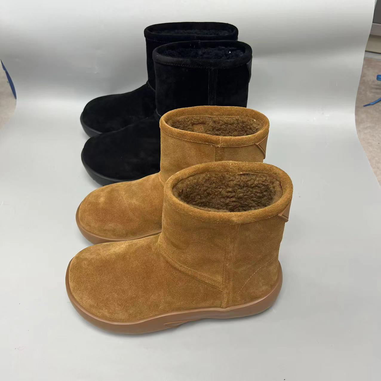 B家 加绒加厚雪地靴 时尚百搭保暖舒适经典秋冬雪地靴