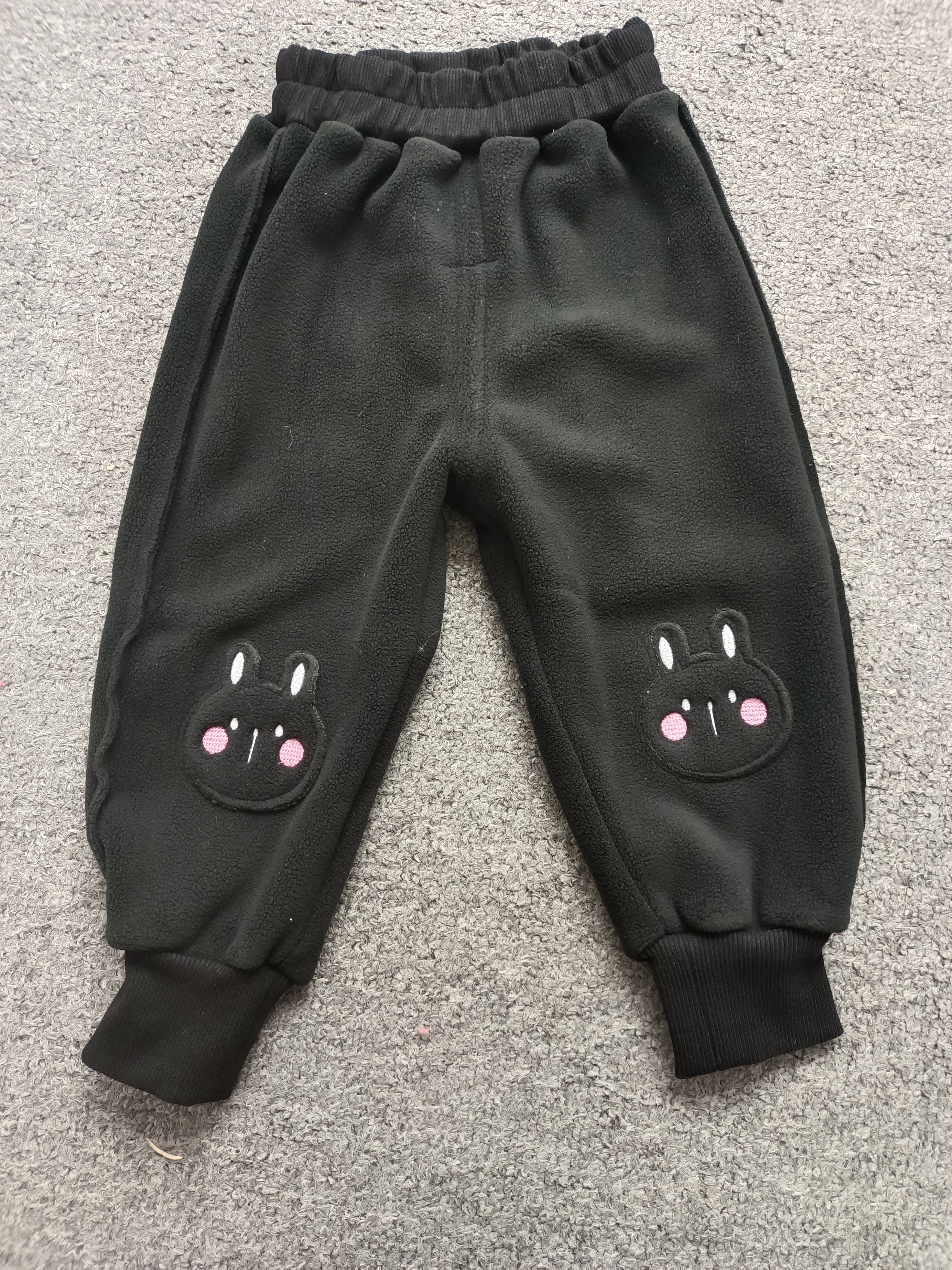 2381儿童精品童装