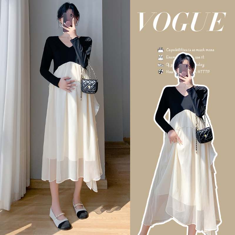 孕妇春装新款韩版时尚V领宽松气质拼接温柔长袖中长款孕妇连衣裙