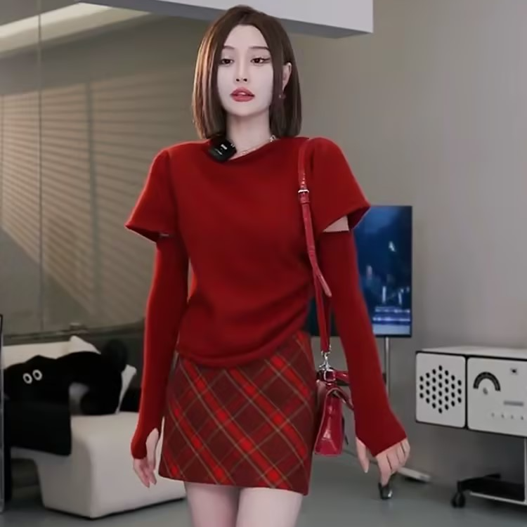 纯欲风辣妹设计感袖套针织衫女秋气质复古法式圆领慵懒风红色毛衣