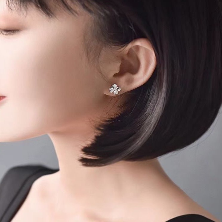 足银耳饰 990光面四叶草耳钉23735