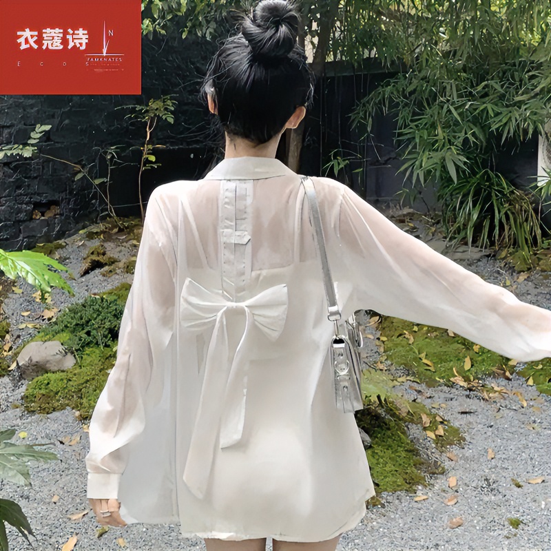 【衣蔻诗】夏季2024年法式温柔风后背蝴蝶结设计小众海边度假防晒衬