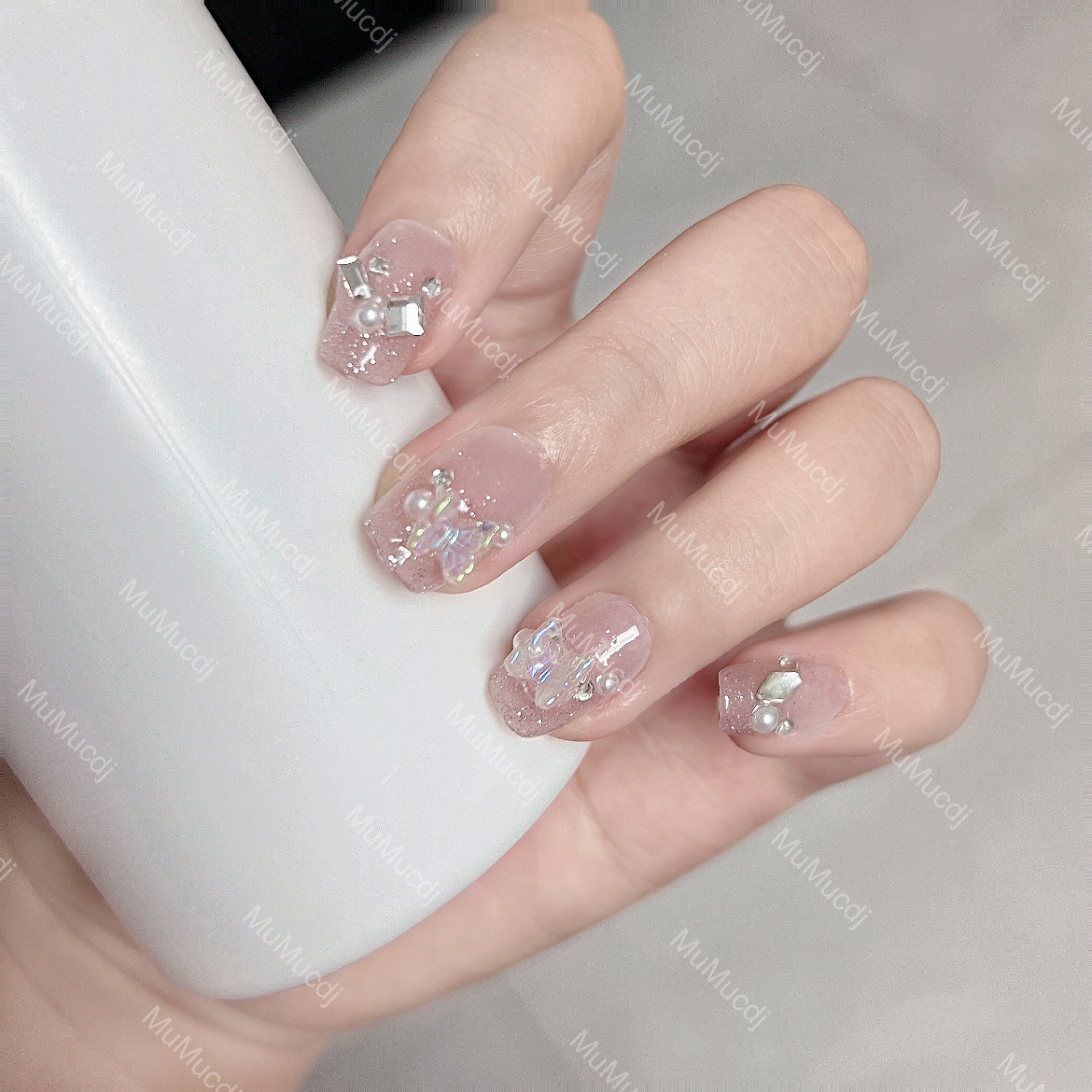 MuMu NAIL【极光蝴蝶】手工光疗穿戴甲 冰透ins超闪流行气质裸色