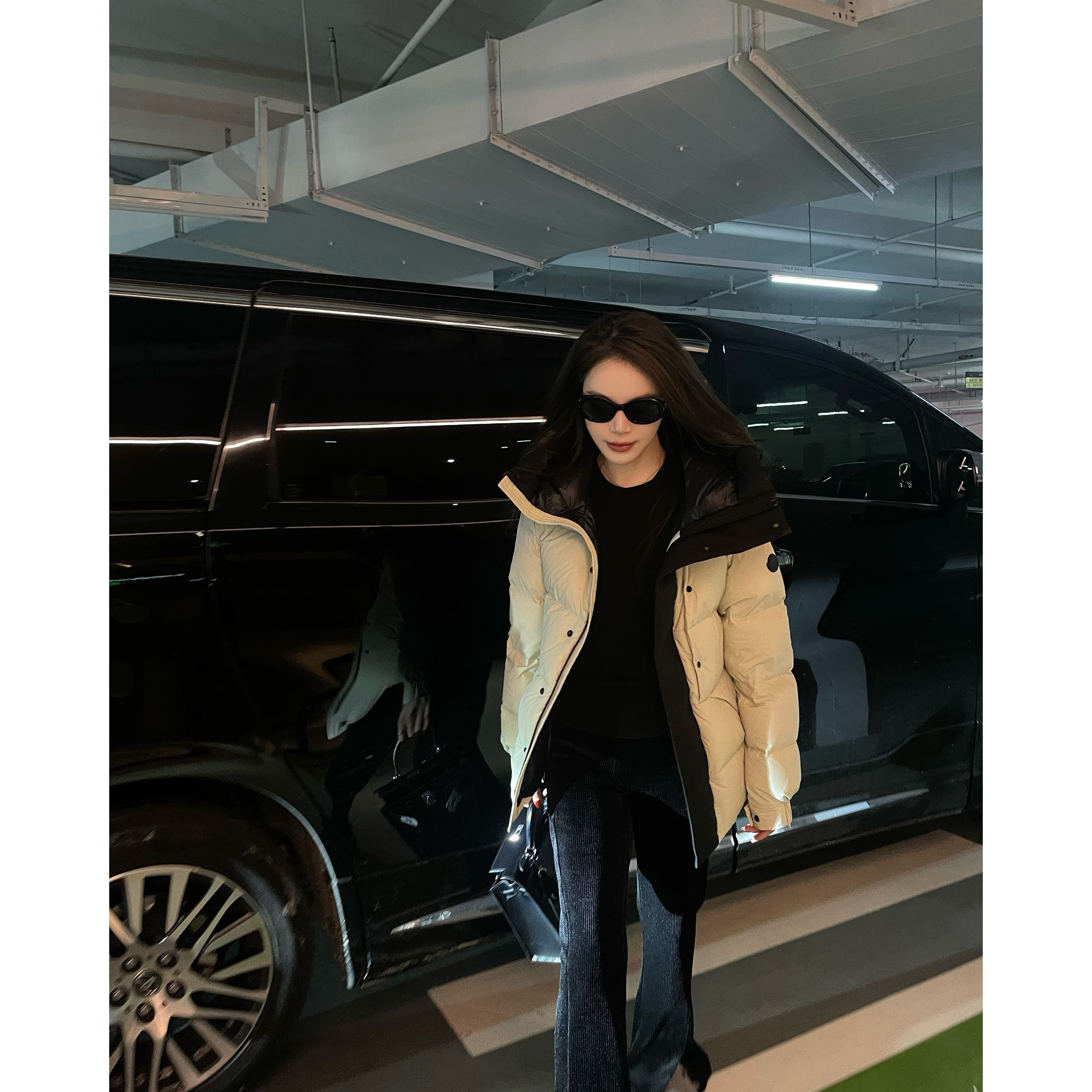 【大白咩BWR】"维也纳黑武士"气质白色连帽羽绒服Z2023714