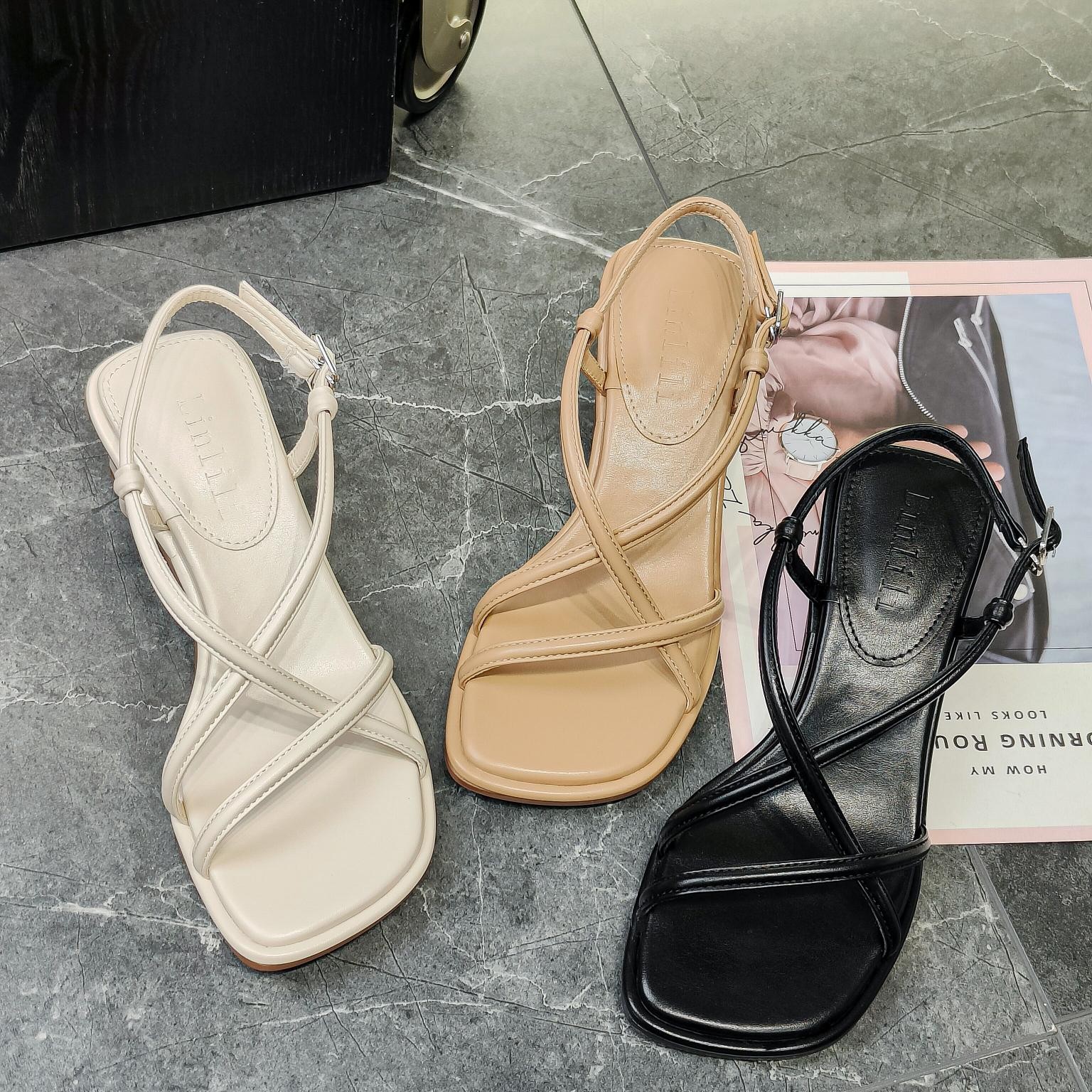 【LIN理理】2023夏季新款罗马凉鞋女仙女风法式粗跟方头粗跟凉鞋