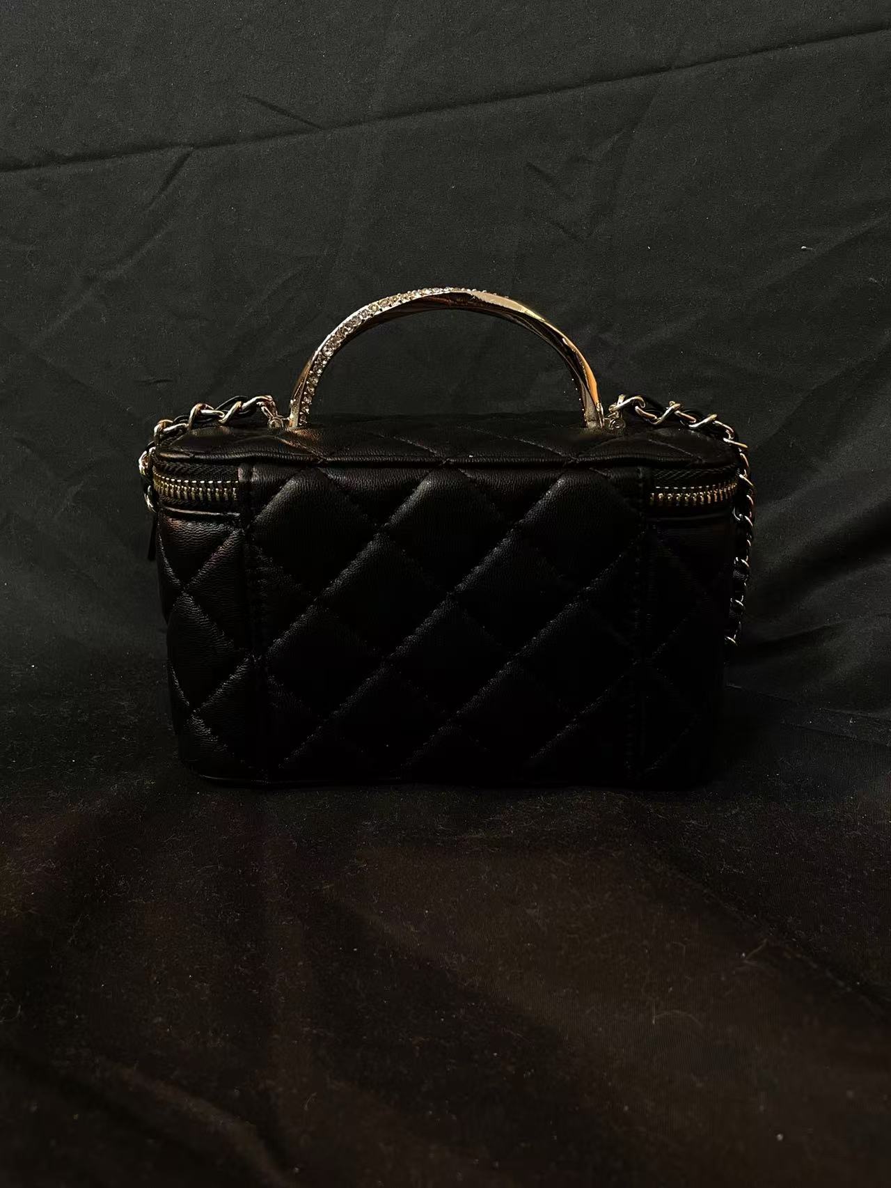 LQ-WITH-QUEEN真皮女包镜盒子黑色-1