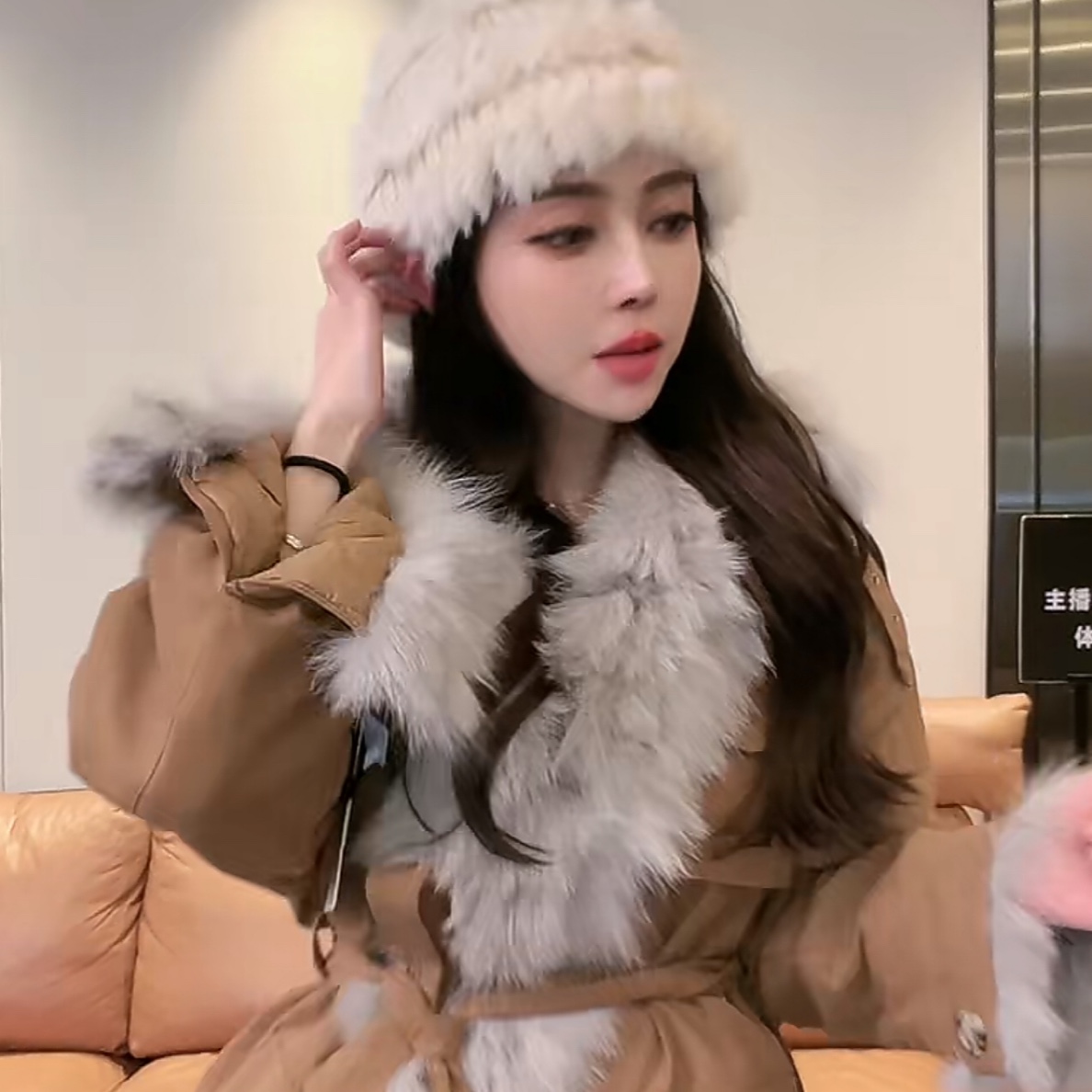 J15 美式潮搭~毛领工装外套 22WT1015002 秋冬拼接大毛领洋气保暖