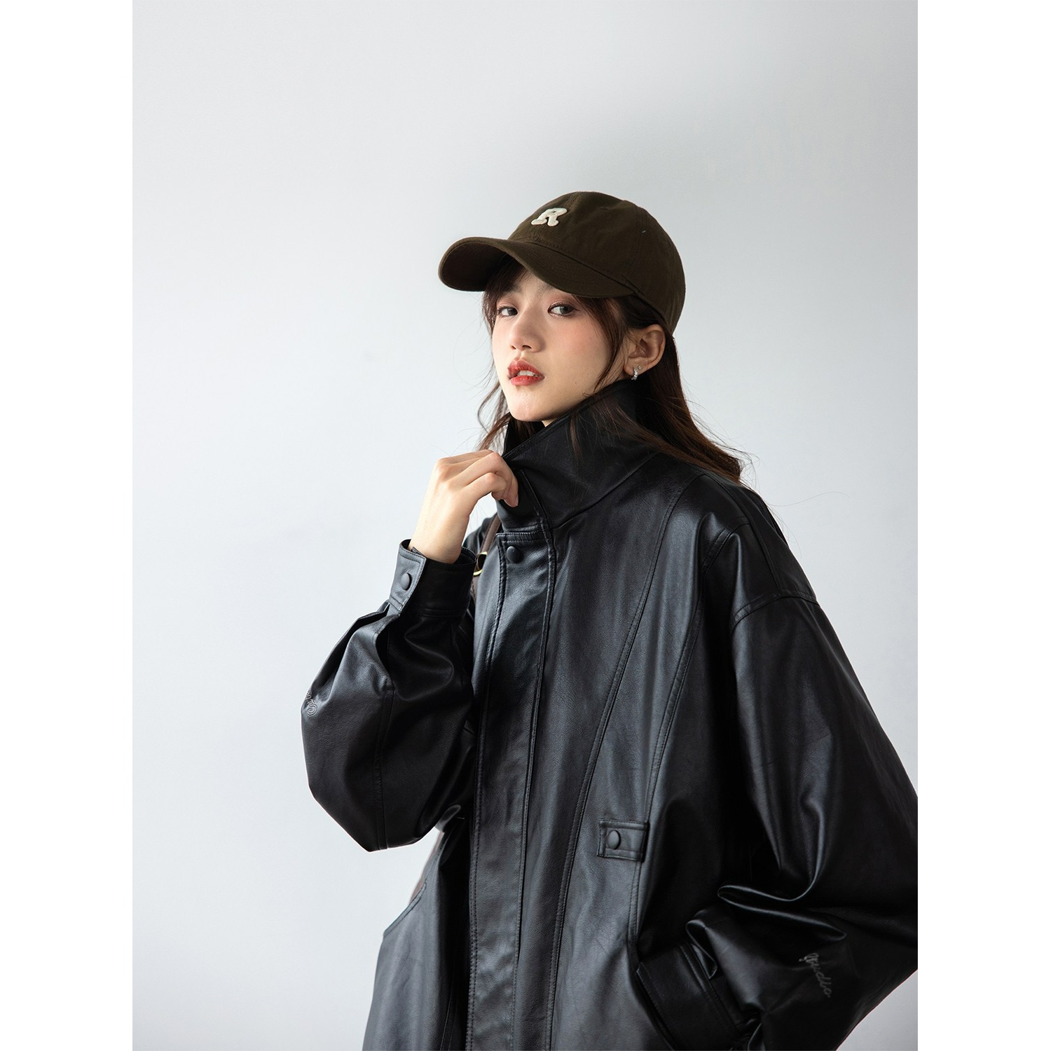 春季韩版潮流复古机车飞行皮衣外套情侣百搭宽松痞帅立领夹克男女