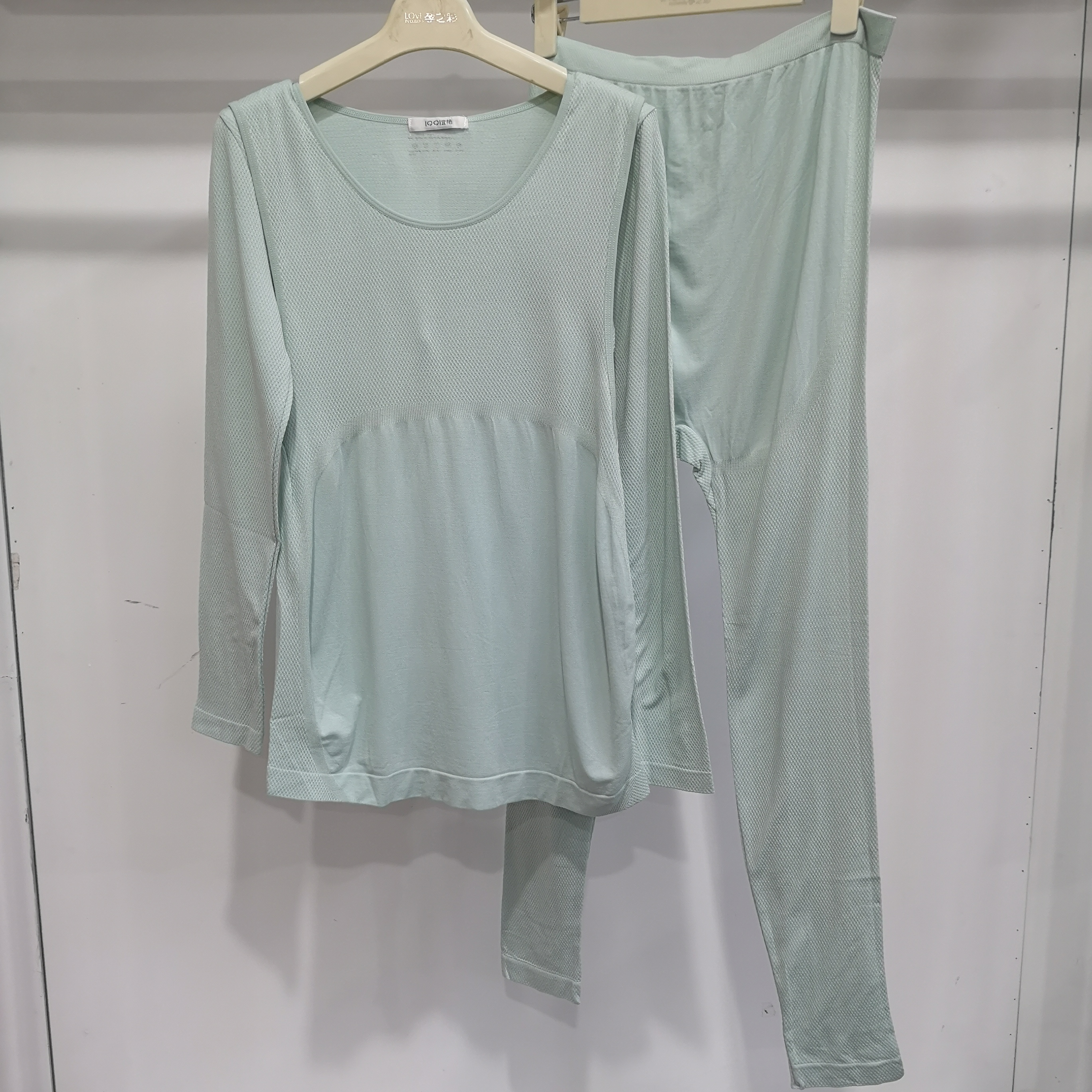 2318005冬季孕妇打底衣保暖秋衣秋裤套装美体衣