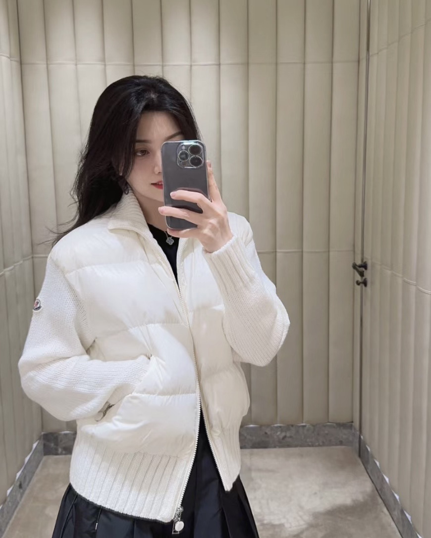 MONCLER正品女款针织羽绒拼接夹克羽绒服秋冬立领保暖白色