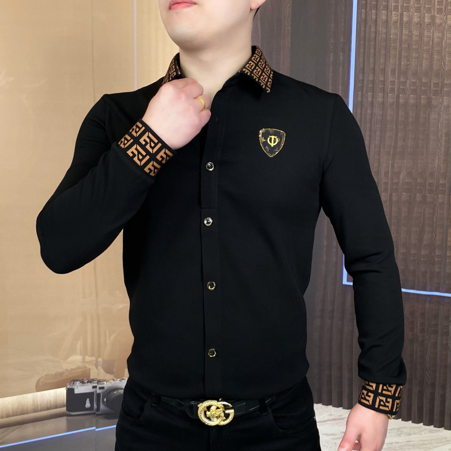 【小扬哥优选】韩版高端轻奢男士感时尚春秋纯色绣花新款长袖