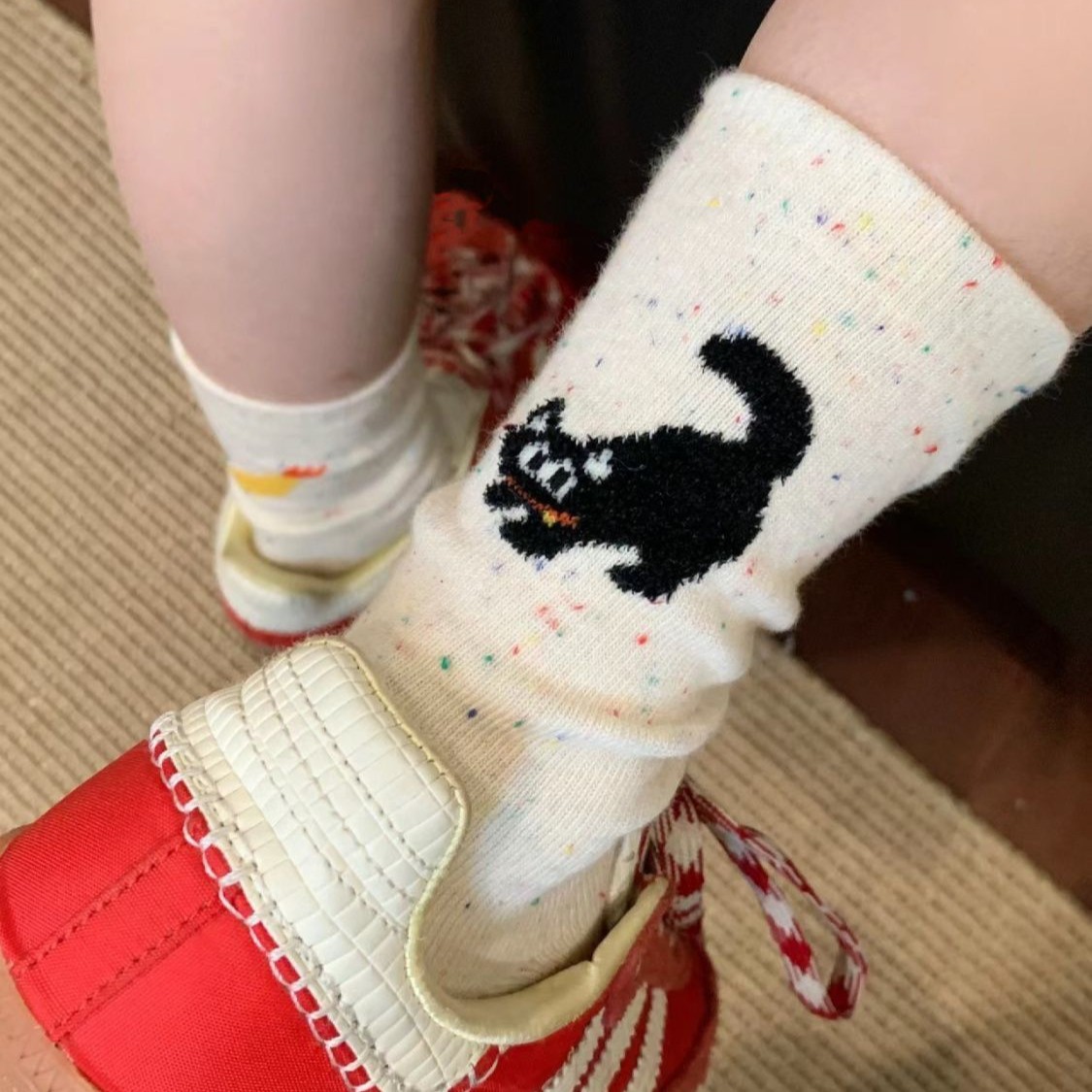 【12.13】卡通猫猫天妇罗袜子女学院风中筒袜少女心简约百搭堆堆袜