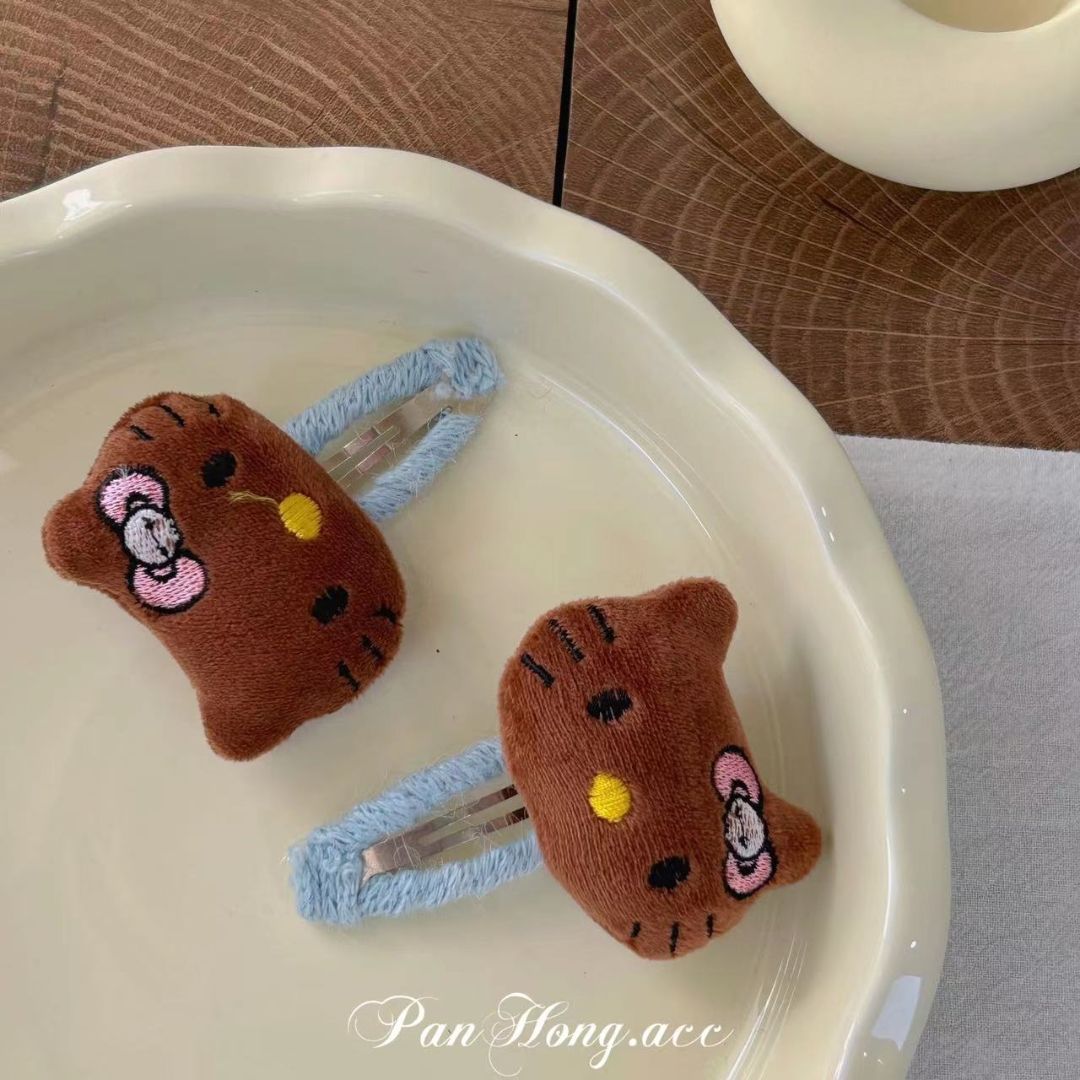 黑皮hellokitty夏威夷可爱毛绒发夹卡通凯蒂猫发饰刘海碎发侧边夹