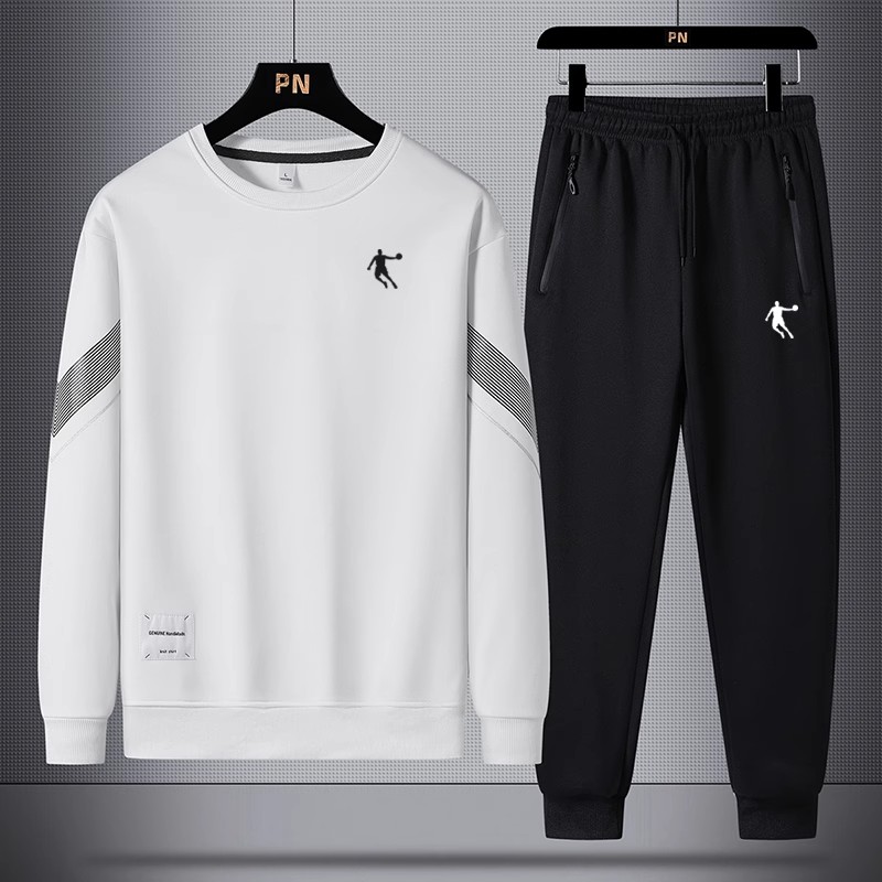 乔丹外套男春秋大码宽松户外运动防风透气冲锋衣冬季加绒加厚夹克