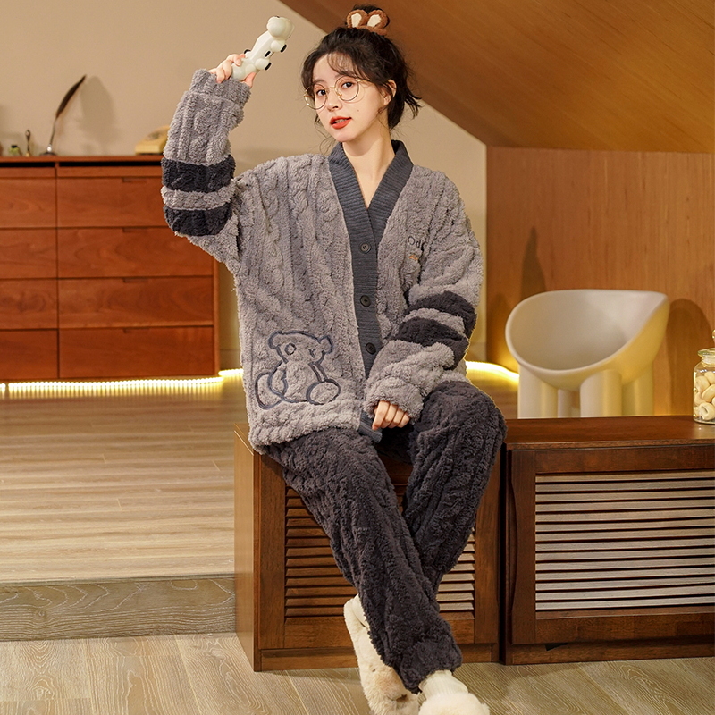 2024新款高级感珊瑚绒冬款睡衣加绒加厚冬天可外出大码爆款家居服