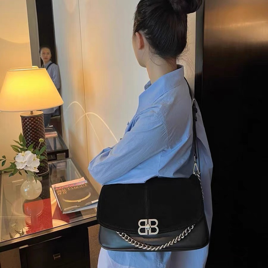 包包女2023新款爆款简约百搭黑色链条手提单肩包BV0802