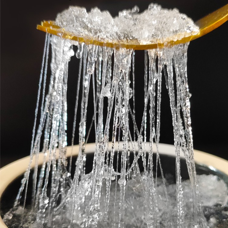 拉丝雪燕植物胶质燕窝搭配炖煮桃胶皂角米