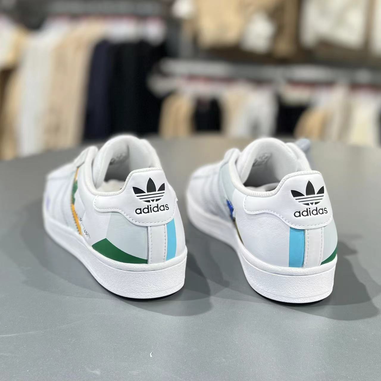adidas阿迪达斯三叶草SUPERSTAR男子经典贝壳头鞋 GX2179情侣百搭