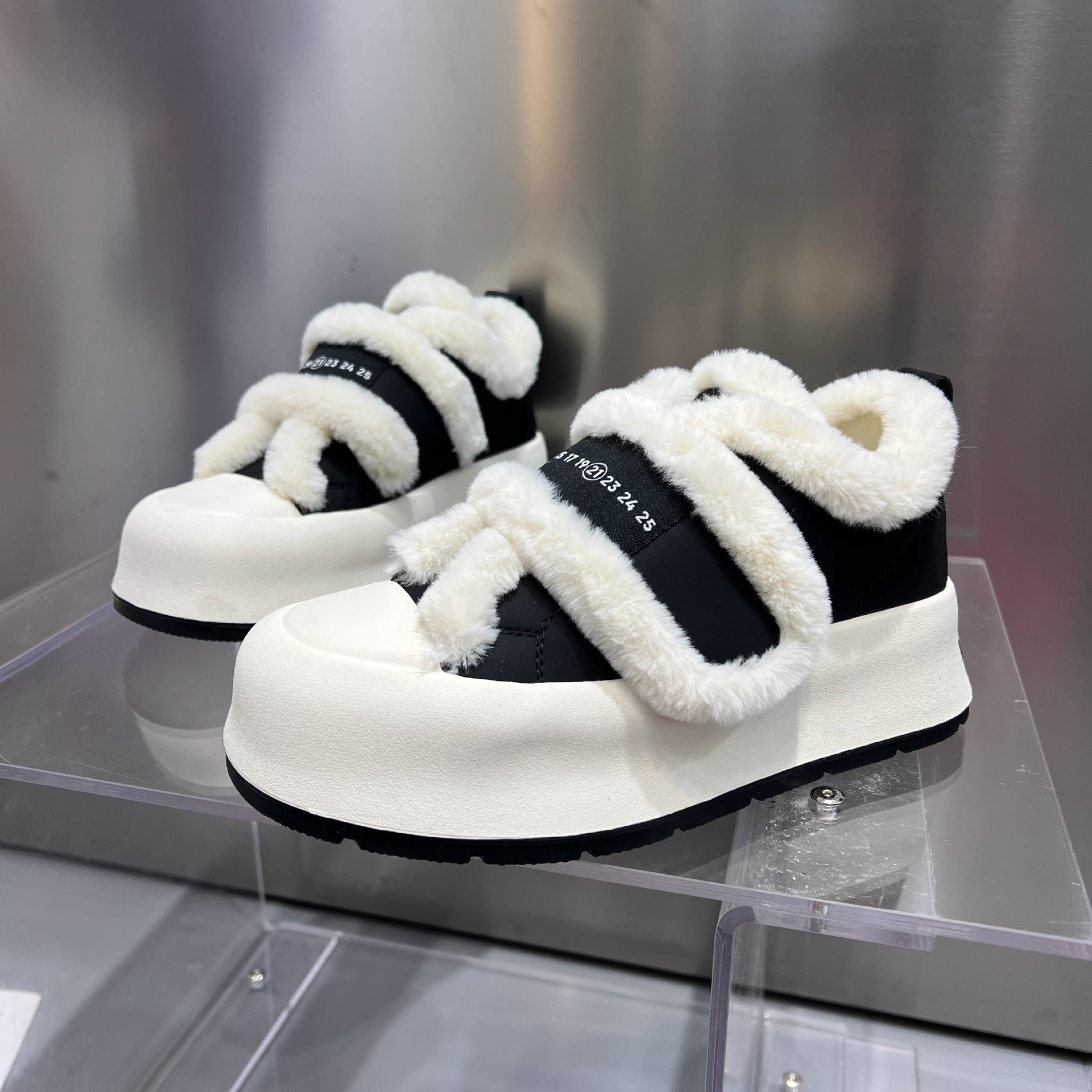 2023新款冬季厚底增高时尚加绒加厚白色魔术贴小白棉鞋韩版丑萌鞋