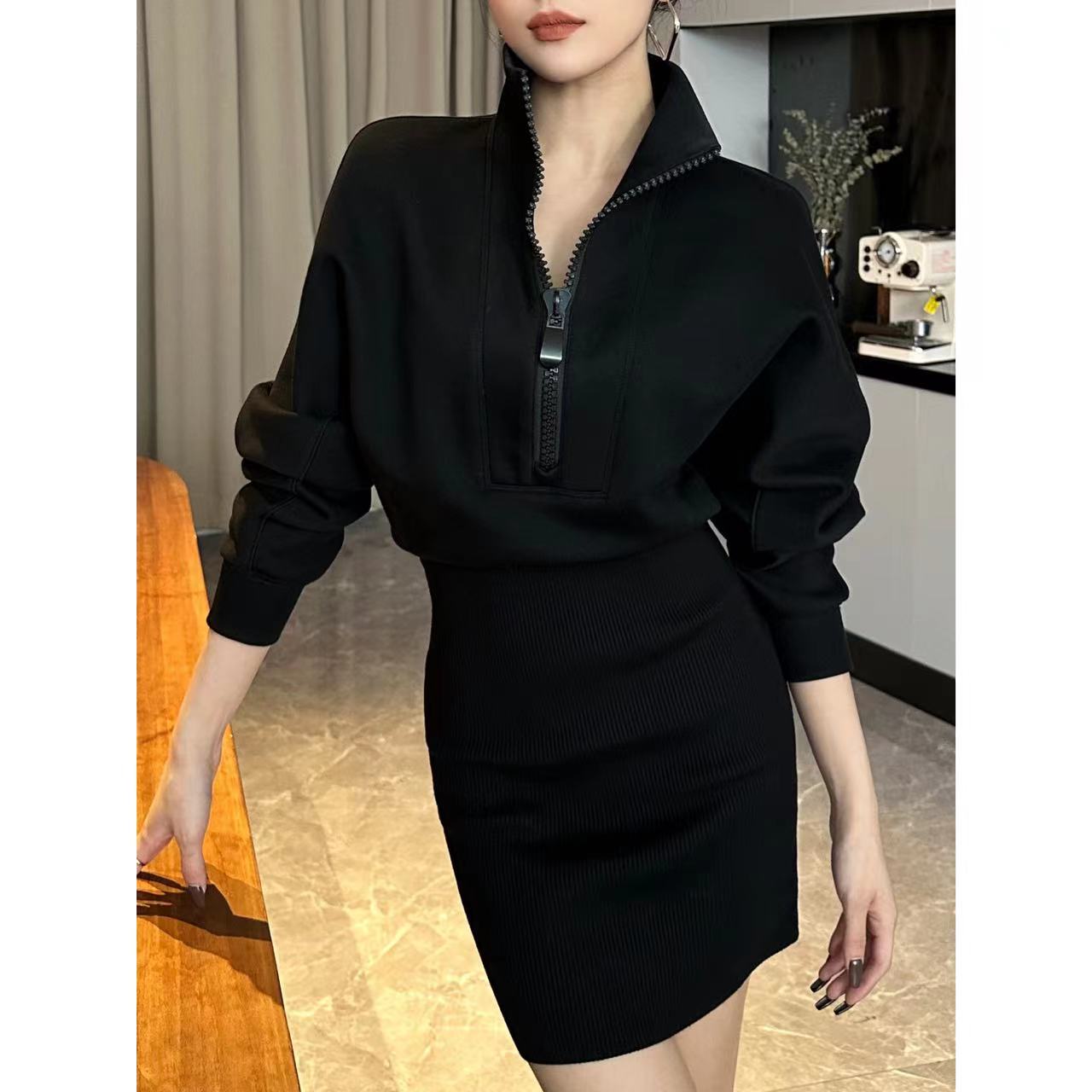 JINQ 黑色拼接连衣包臀裙时尚小众秋冬季针织连衣裙 JINQBSP1032