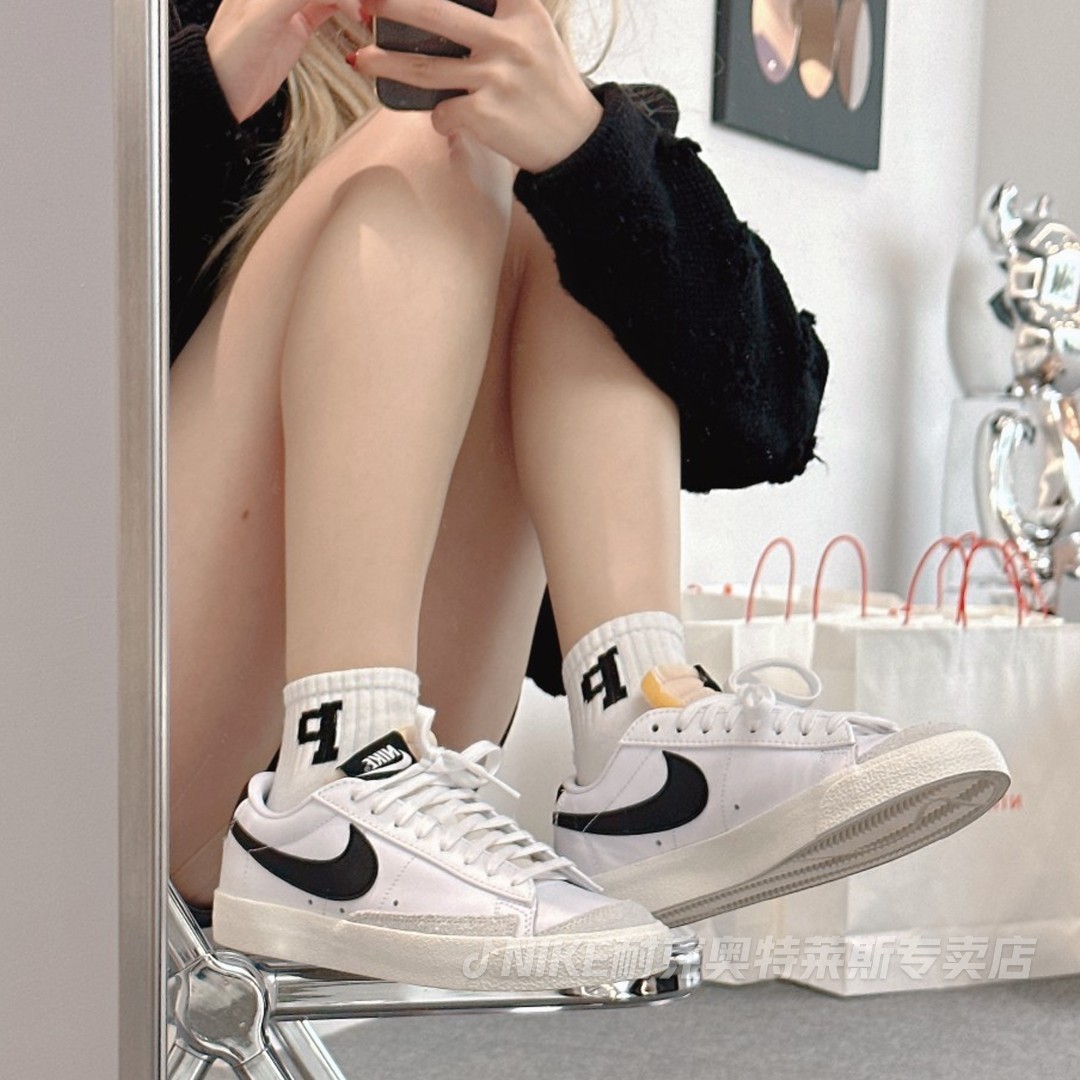 Nike耐克BLAZER LOW '77低帮板鞋开拓者DC4769-102瑕疵