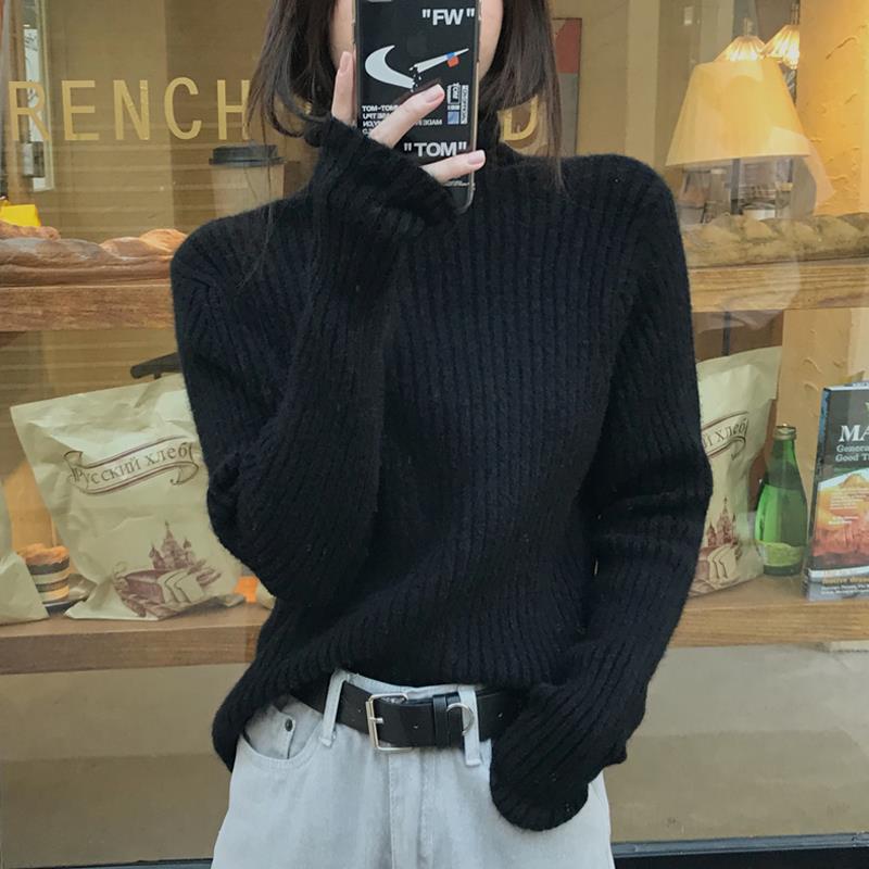 孕妇高领毛衣女秋冬季短款内搭小众新款洋派羊绒衫百搭针织打底衫