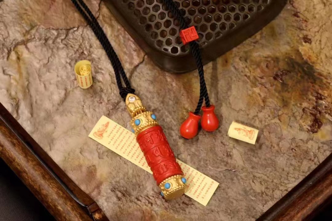 吊坠925银布艺 正能量红砂祈福转经筒镀金吊坠