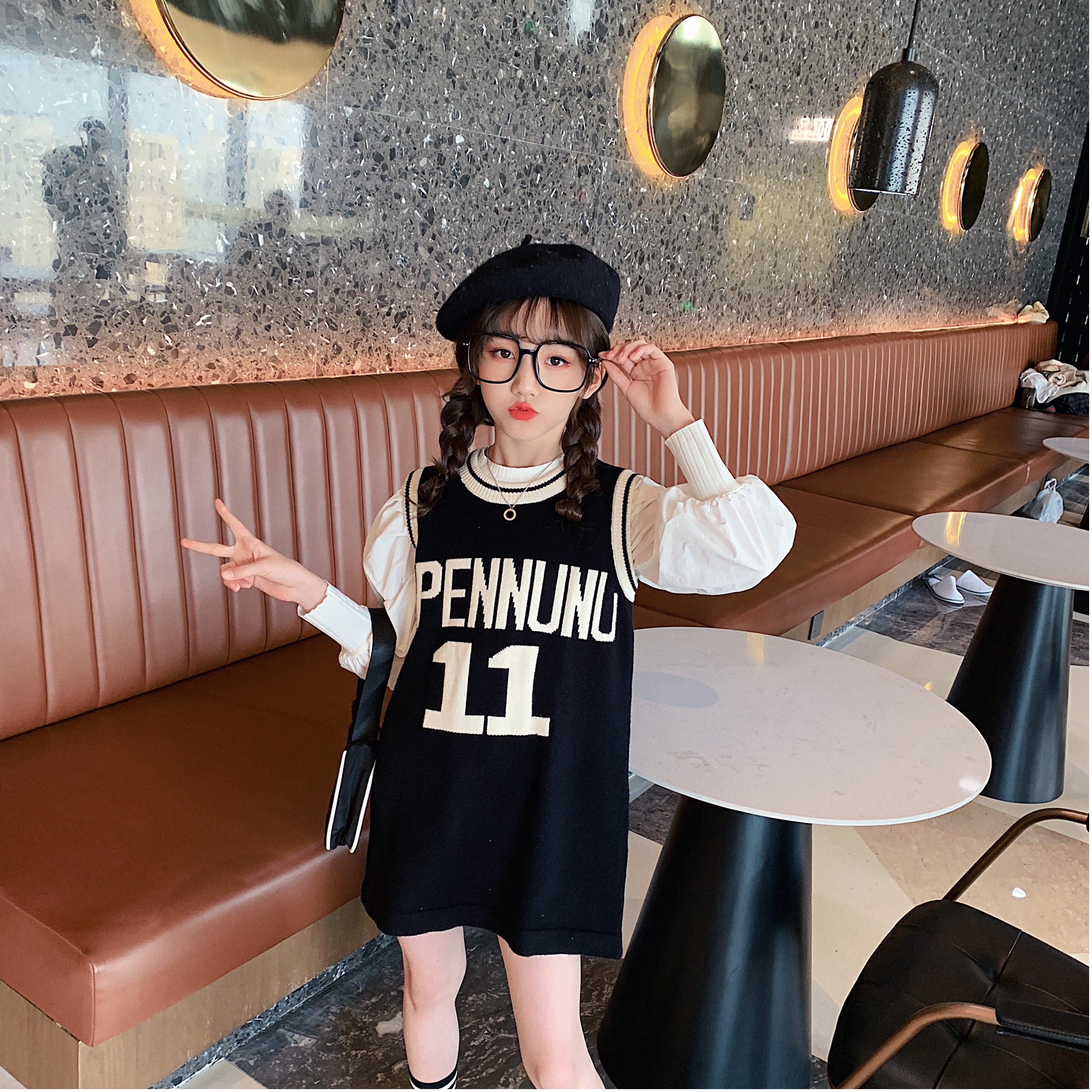 A6-721唯女童春秋休闲两件套(TZ0432)