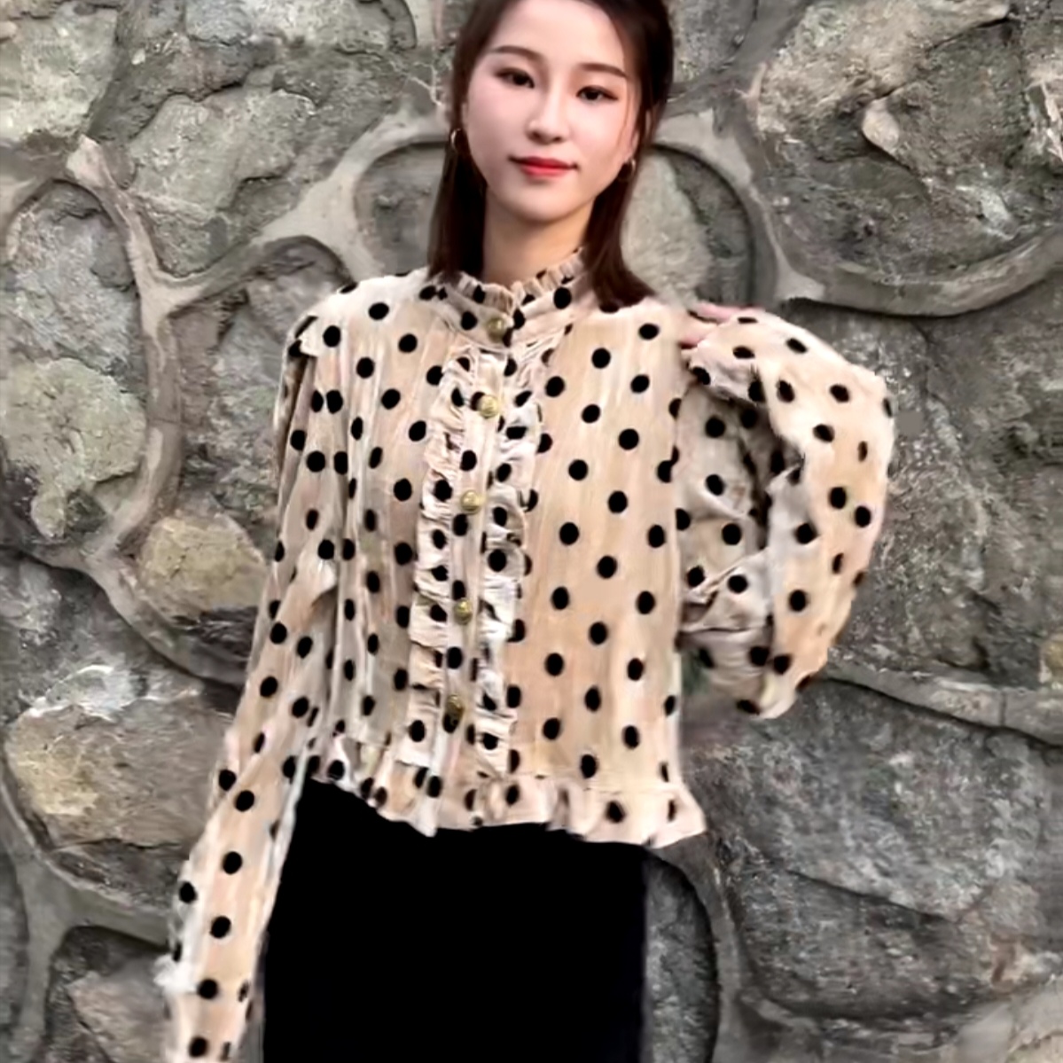 简爱女装 复古波点金丝绒衬衫长袖女新款 0905