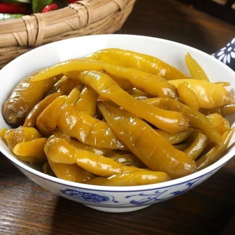 湖南特产泡椒酸辣椒农家老坛传统开味酸辣下饭菜咸菜袋装腌辣椒