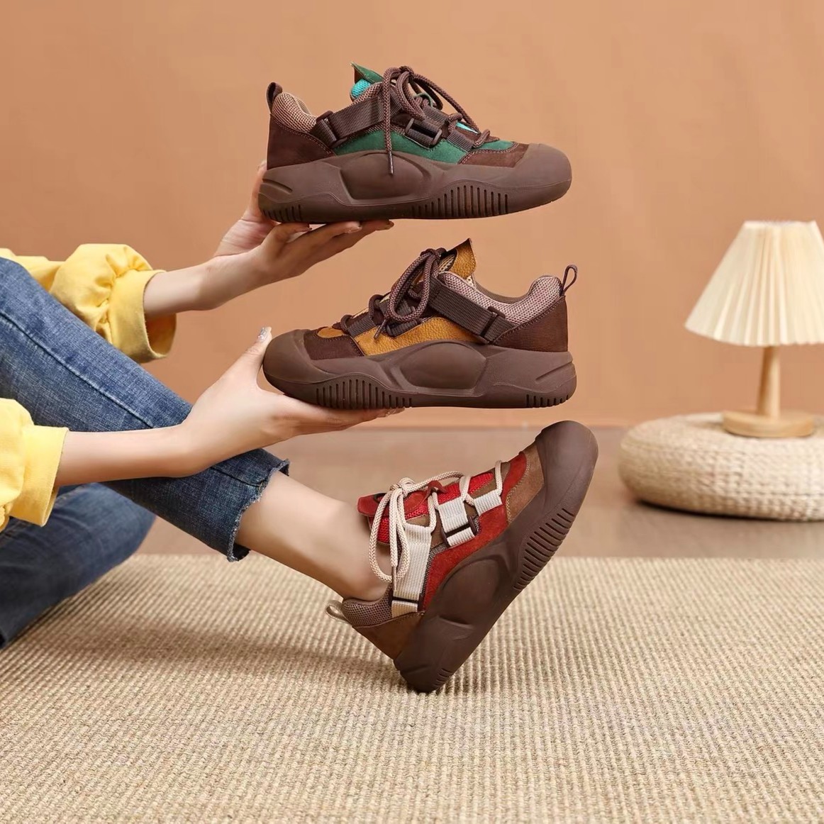 9176增高4cm 2023秋季新款时尚女鞋轻便软底百搭休闲女鞋