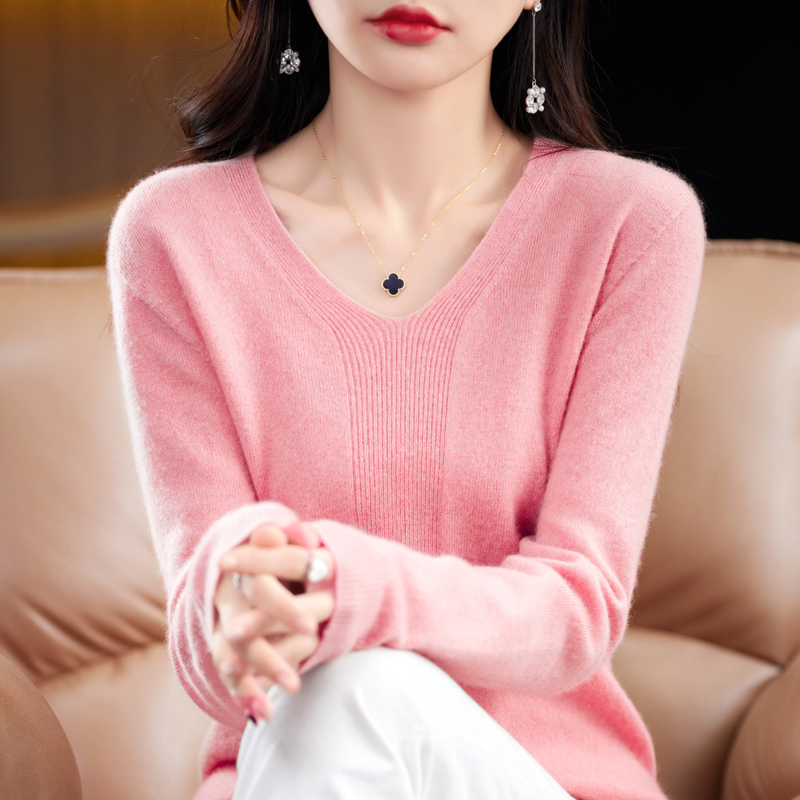 【现货宠粉】春秋新款针织毛衫V领长袖宽松显瘦女纯色打底衫 GH314
