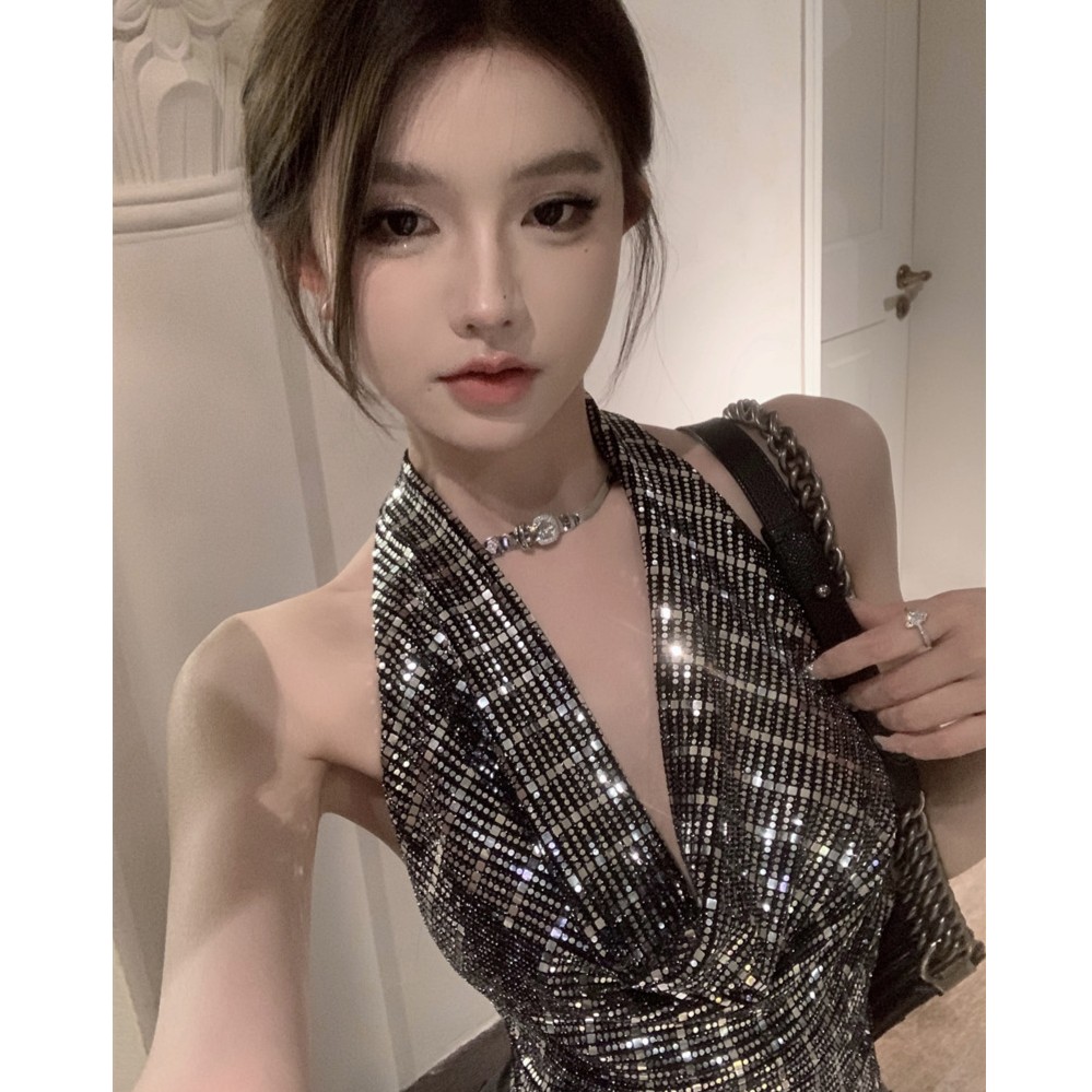 纯欲风辣妹亮片挂脖吊带背心女夏季短款亮闪闪露背高级感上衣外穿