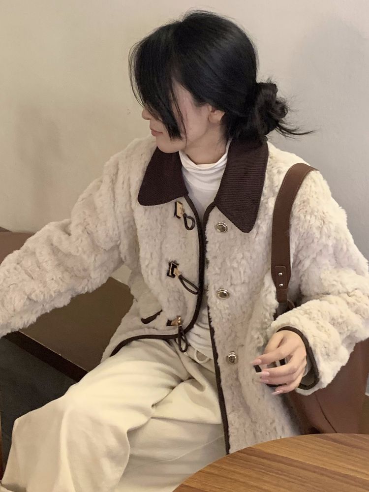 毛外套女秋冬皮毛一体加厚温柔小香风拼接翻领毛绒小个子上衣