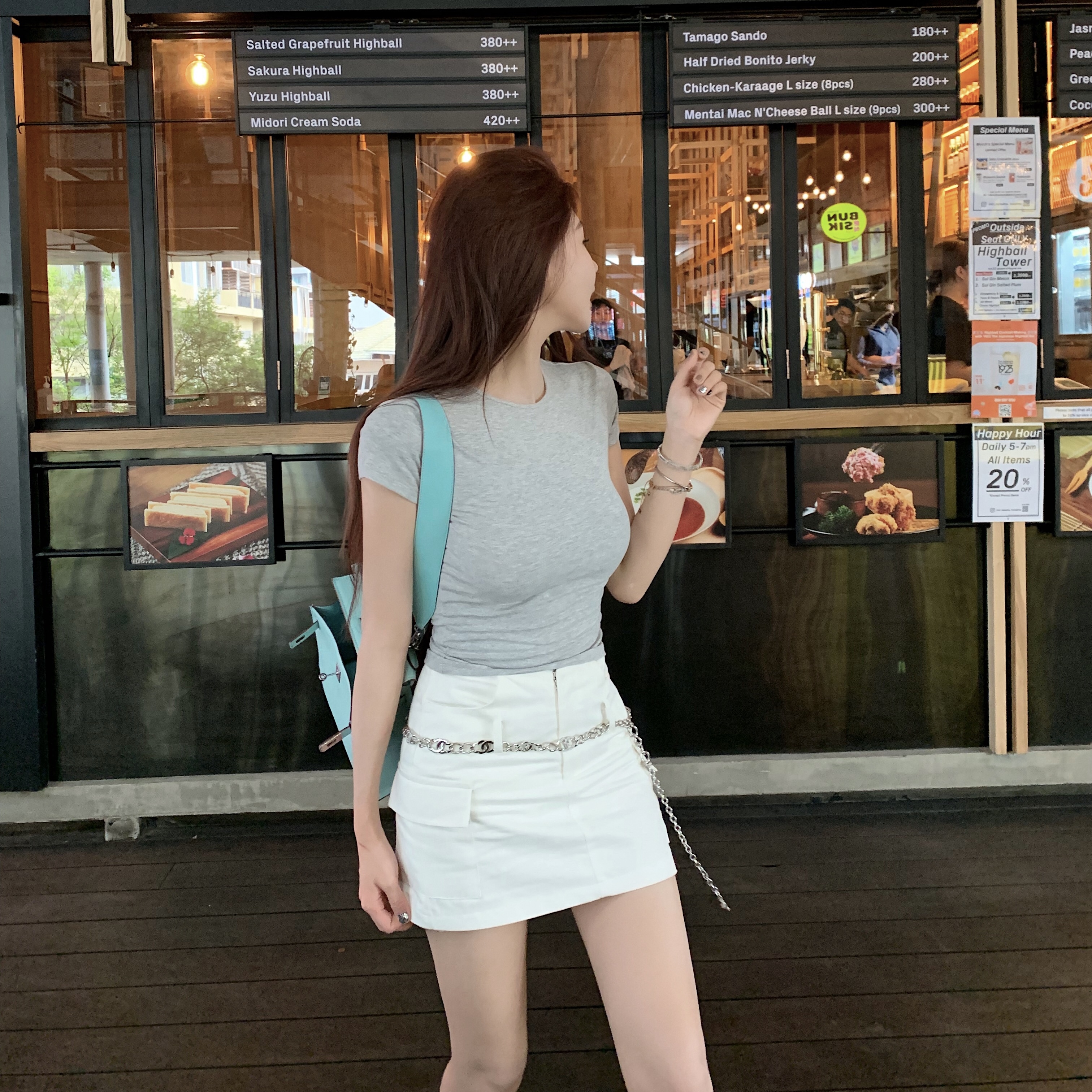 【4色囤～美女需要我！】好版型！内搭外穿都可～舒适基础纯色T恤