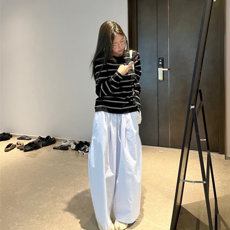 【OPENING自制】圆领刺绣黑白条纹宽松套头针织衫