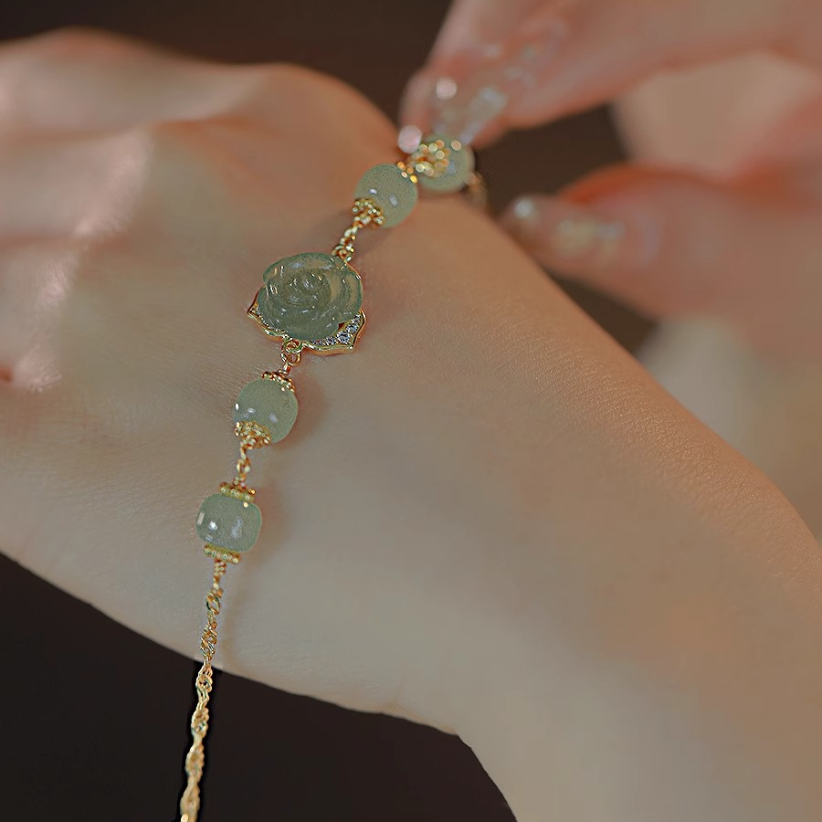 铜合金仿水晶手链 玫瑰花和田石手链女国风小众设计感新中式轻奢