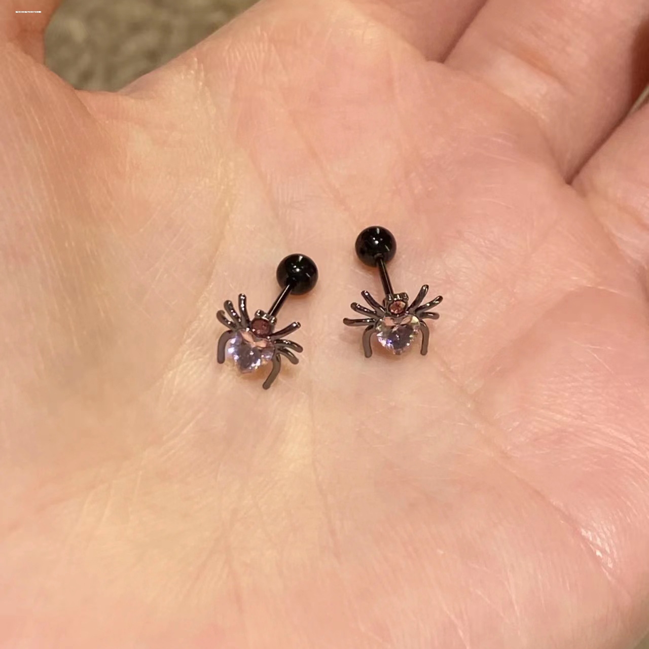 夏季简约暗黑风耳骨钉时尚女耳饰精致显白潮百搭设计个性气质ins