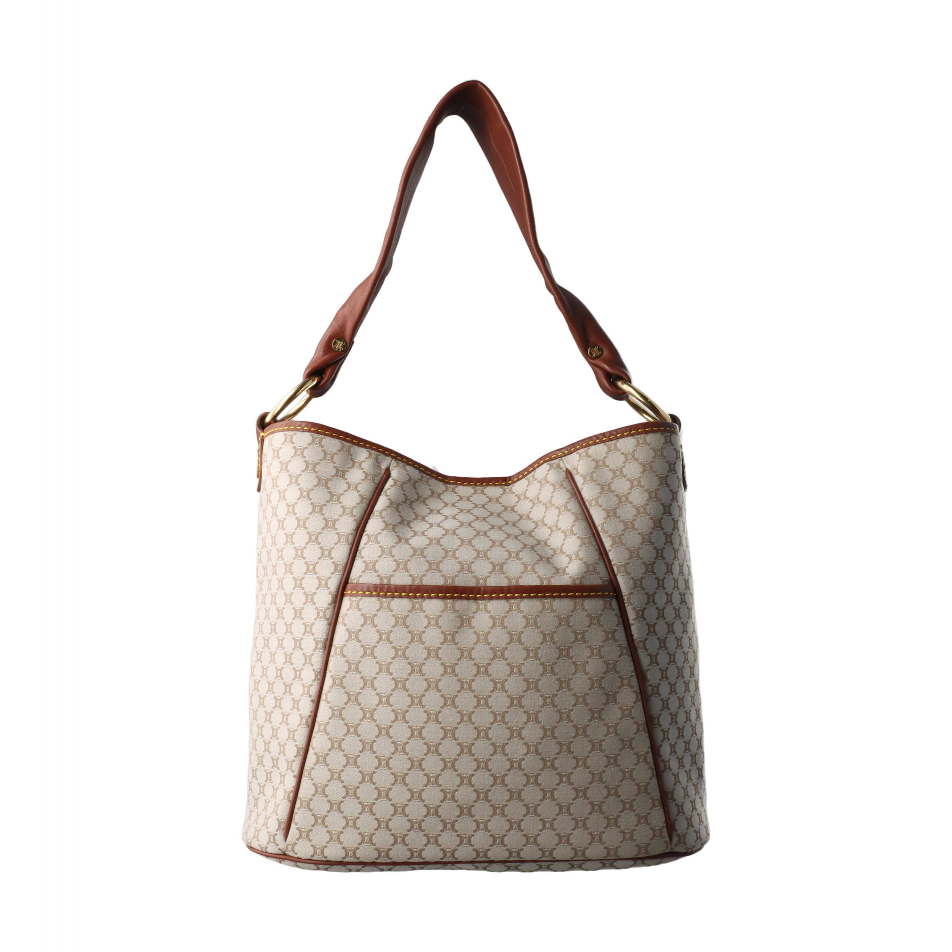 坚果在包展/CELINE/12641917/zb/z/103904