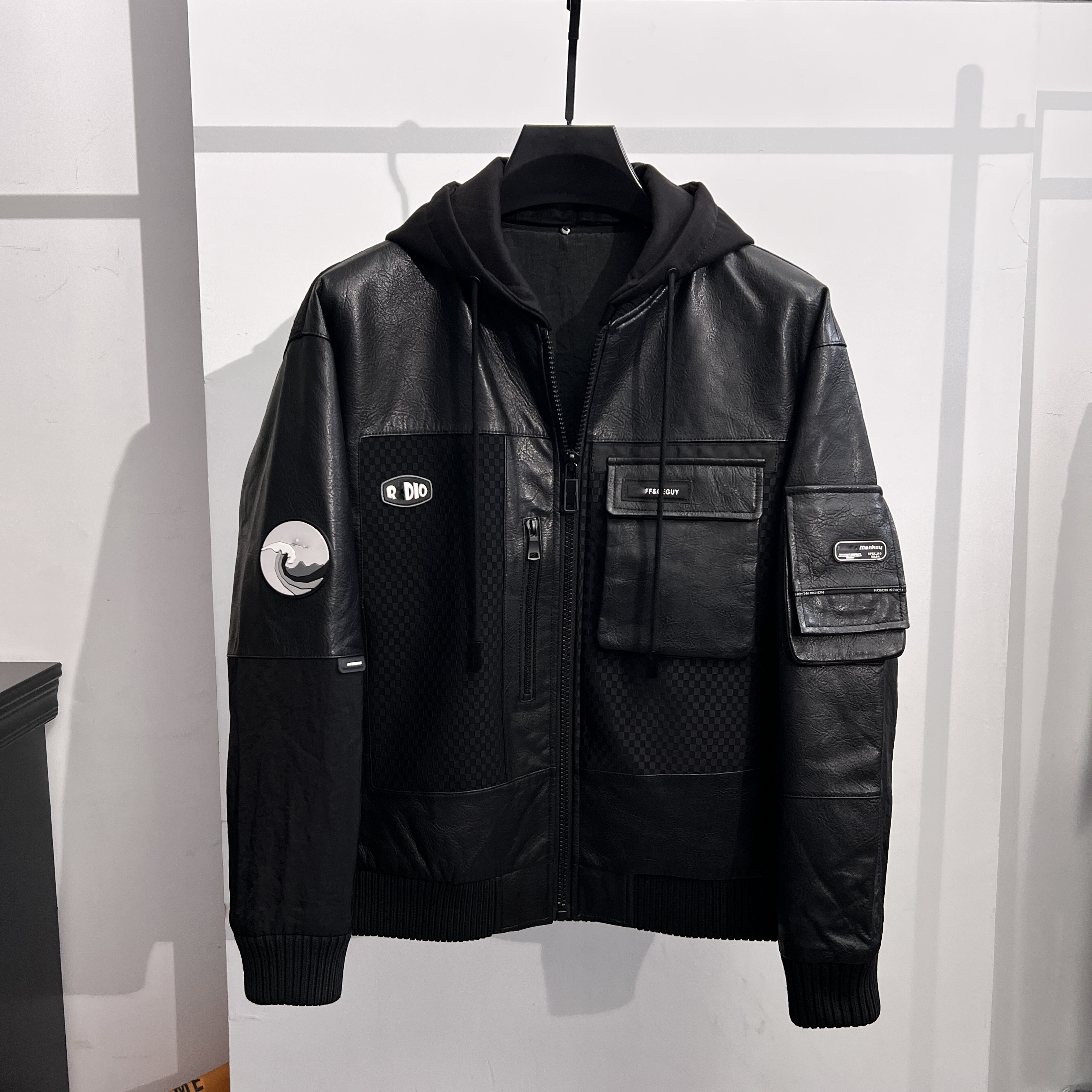 欧货男士冬季新款个性潮流秋冬保暖休闲时尚百搭黑色轻奢外套 019