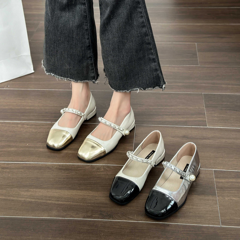 小香风玛丽珍鞋女真皮2024春季新款百搭粗跟配裙子银色浅口单鞋女