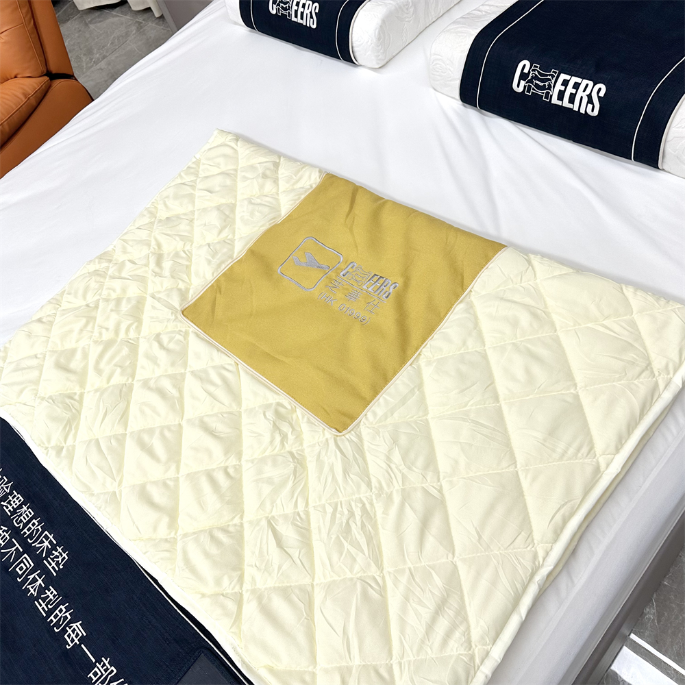 芝华仕头等舱 多功能两用空调被子抱枕被