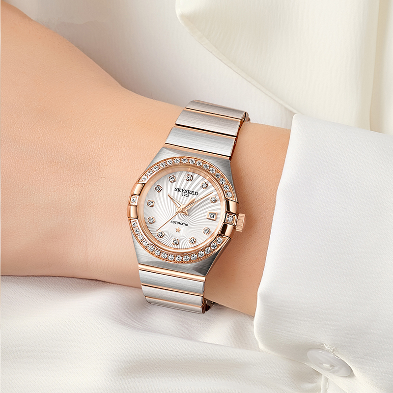 全新未使用  轻奢女款全自动机械表日历+镶钻款（方方）