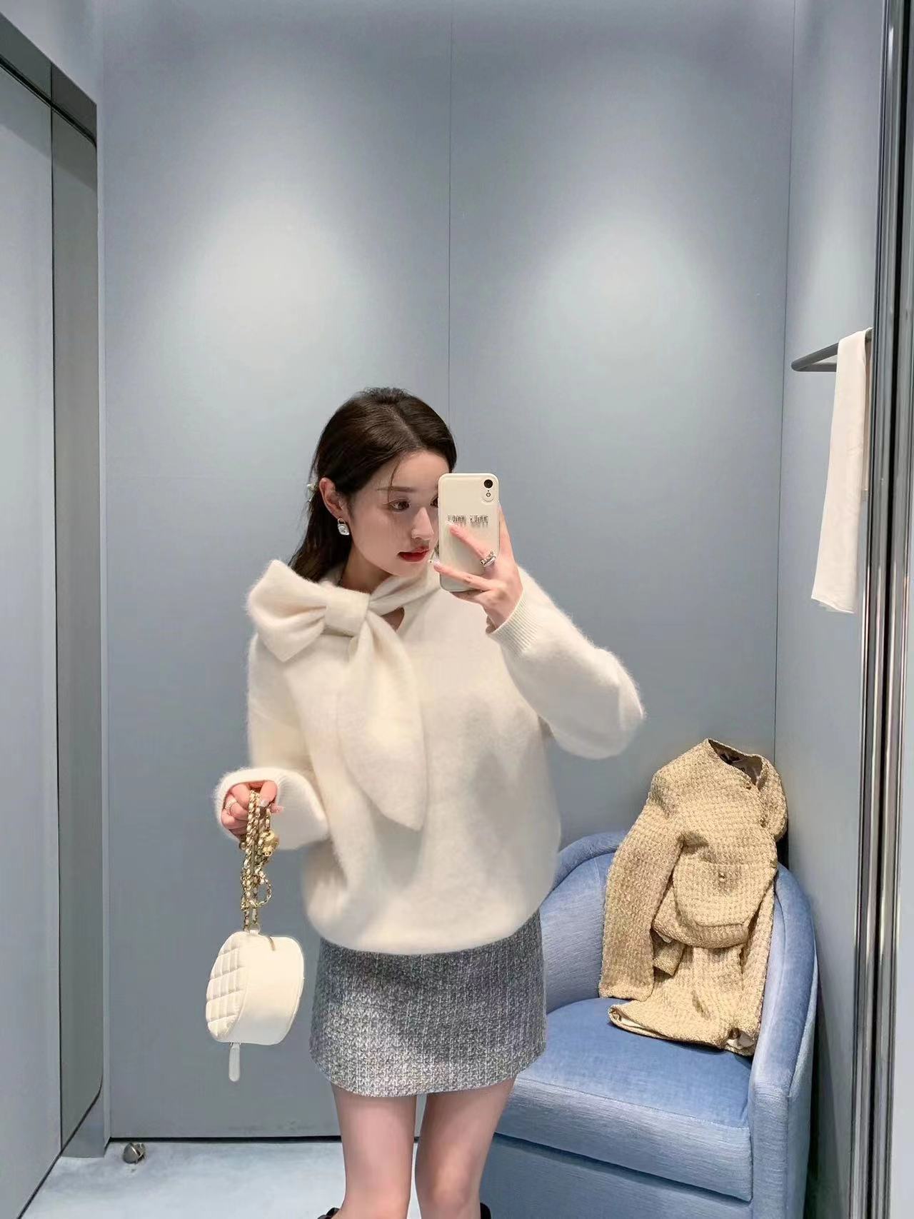 欧尼~【千金归来】法式名媛气质甜美可调节领氛围感厚款毛衣两件套