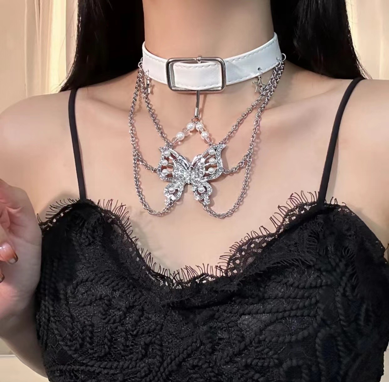 合金合成锆石项链 合金项链时尚白色皮质镶锆蝴蝶个性流苏项链