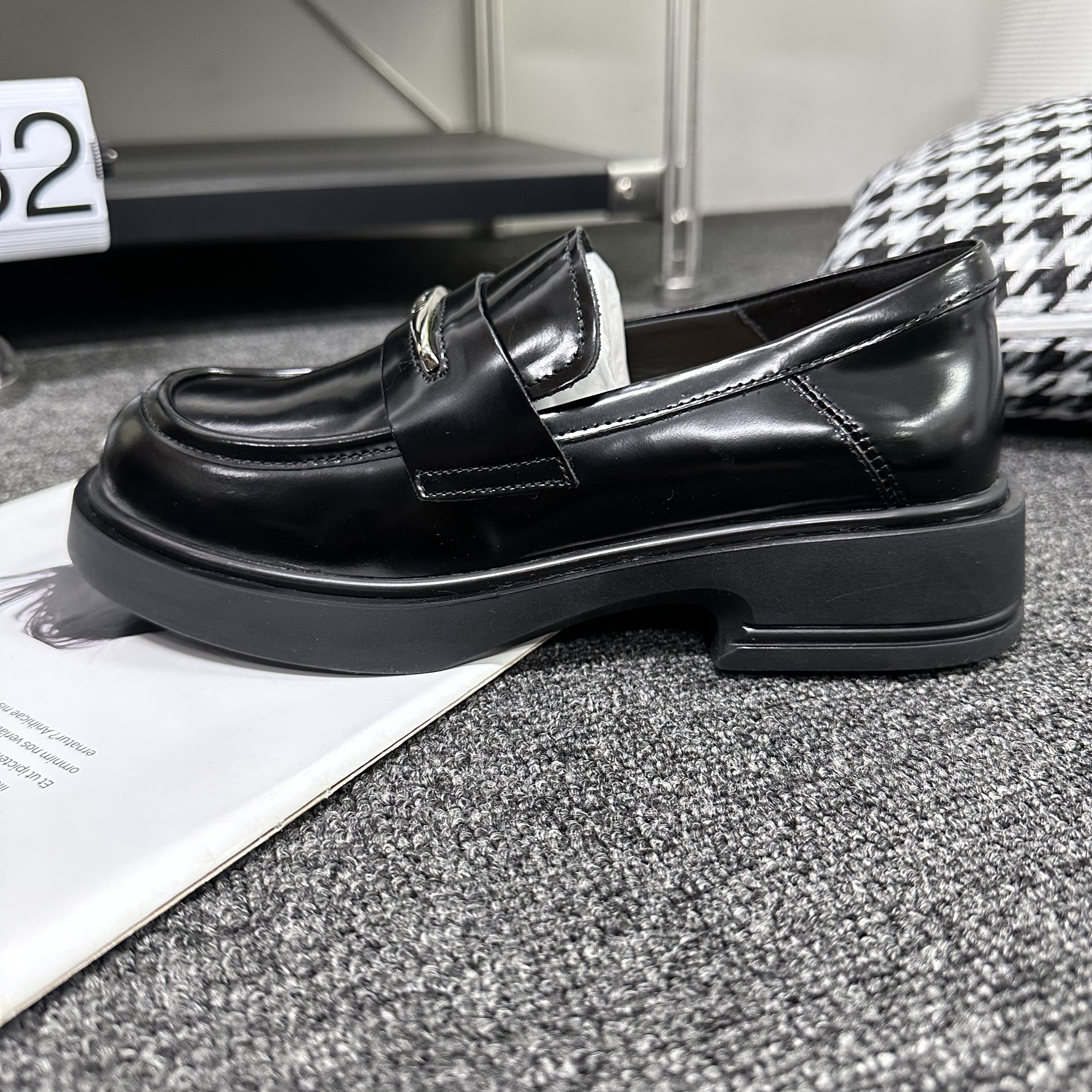 冬季新款时尚一脚蹬厚底乐福鞋2023百搭舒适女鞋 1830 高版