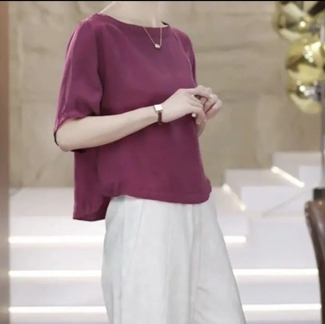 2025新款纯白小衫女生显瘦休闲百搭