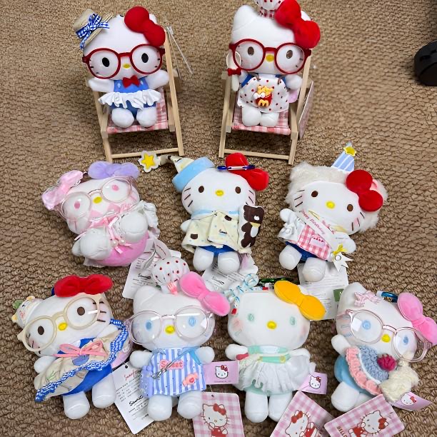 正版三丽鸥HelloKitty包包玩偶挂件红色可爱毛绒钥匙扣挂饰公仔